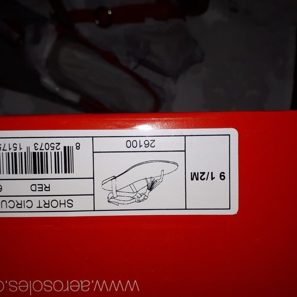 BRAND new T-bar Sandal - Picture 5 of 5